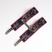 Черные кожаные оковы с розовой строчкой - Crazy Handmade - купить с доставкой в Сургуте