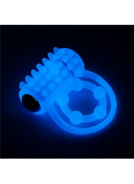 Голубое, светящееся в темноте виброкольцо Lumino Play Vibrating Penis Ring - Lovetoy - в Сургуте купить с доставкой