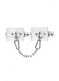 Белые мягкие кожаные наручники с люверсами - Pecado - купить с доставкой в Сургуте