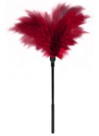 Пластиковая метелочка с красными пёрышками Small Feather Tickler - 32 см. - Blush Novelties - купить с доставкой в Сургуте