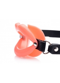 Кляп в форме губ Sissy Mouth Gag - XR Brands - купить с доставкой в Сургуте