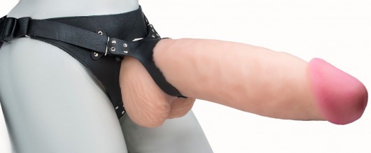 Телесный реалистичный фаллоимитатор на черных трусиках Real Big Strap-On - 34,5 см. - LOVETOY (А-Полимер) - купить с доставкой в Сургуте