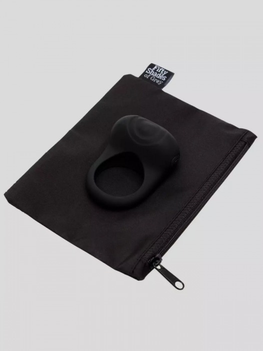 Черное эрекционное виброкольцо Sensation Rechargeable Vibrating Love Ring - Fifty Shades of Grey - в Сургуте купить с доставкой