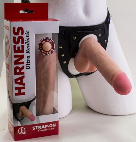 Страпон в подарочной упаковке: трусики с плугом и фаллоимитатор-насадка - 16 см. - LOVETOY (А-Полимер) - купить с доставкой в Сургуте